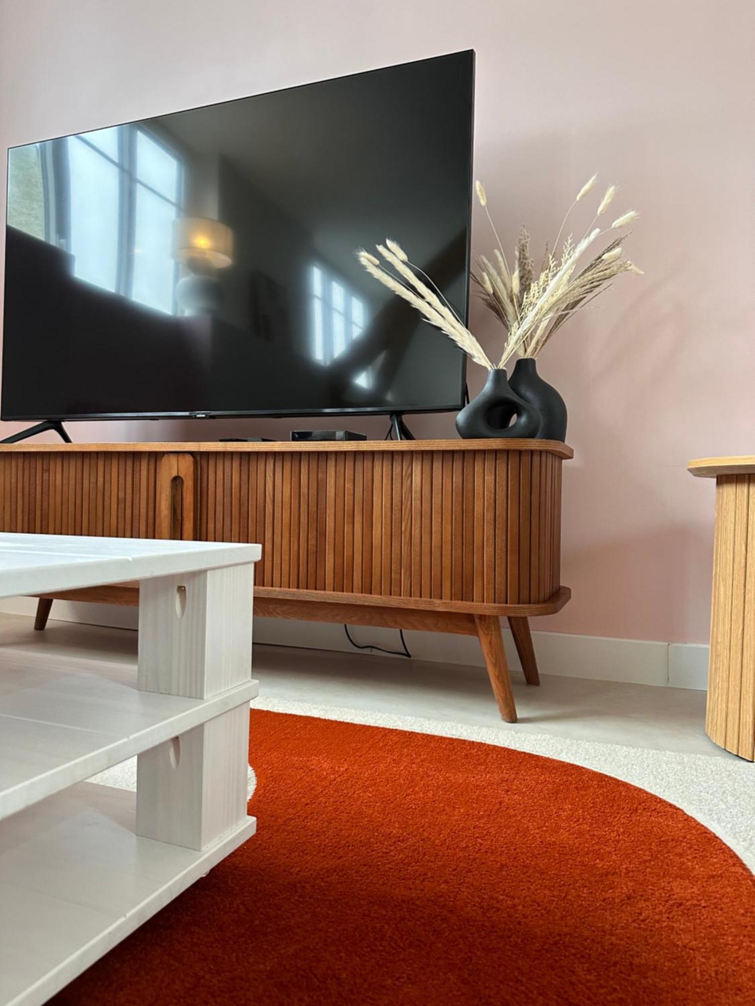 Grand Appartement Ultra Moderne Plein Centre, Plage A Pieds, Avec Parking 孔卡尔诺 外观 照片