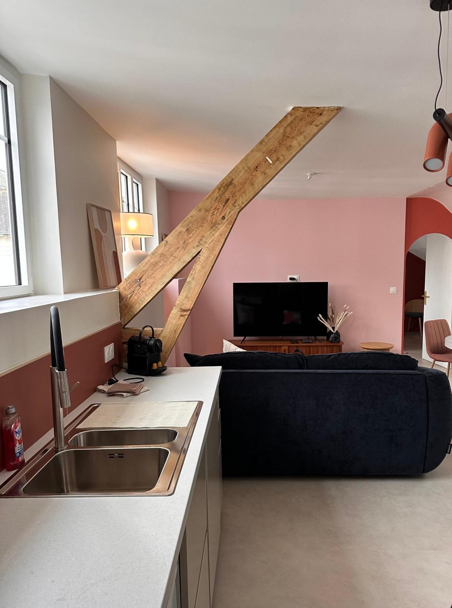 Grand Appartement Ultra Moderne Plein Centre, Plage A Pieds, Avec Parking 孔卡尔诺 外观 照片