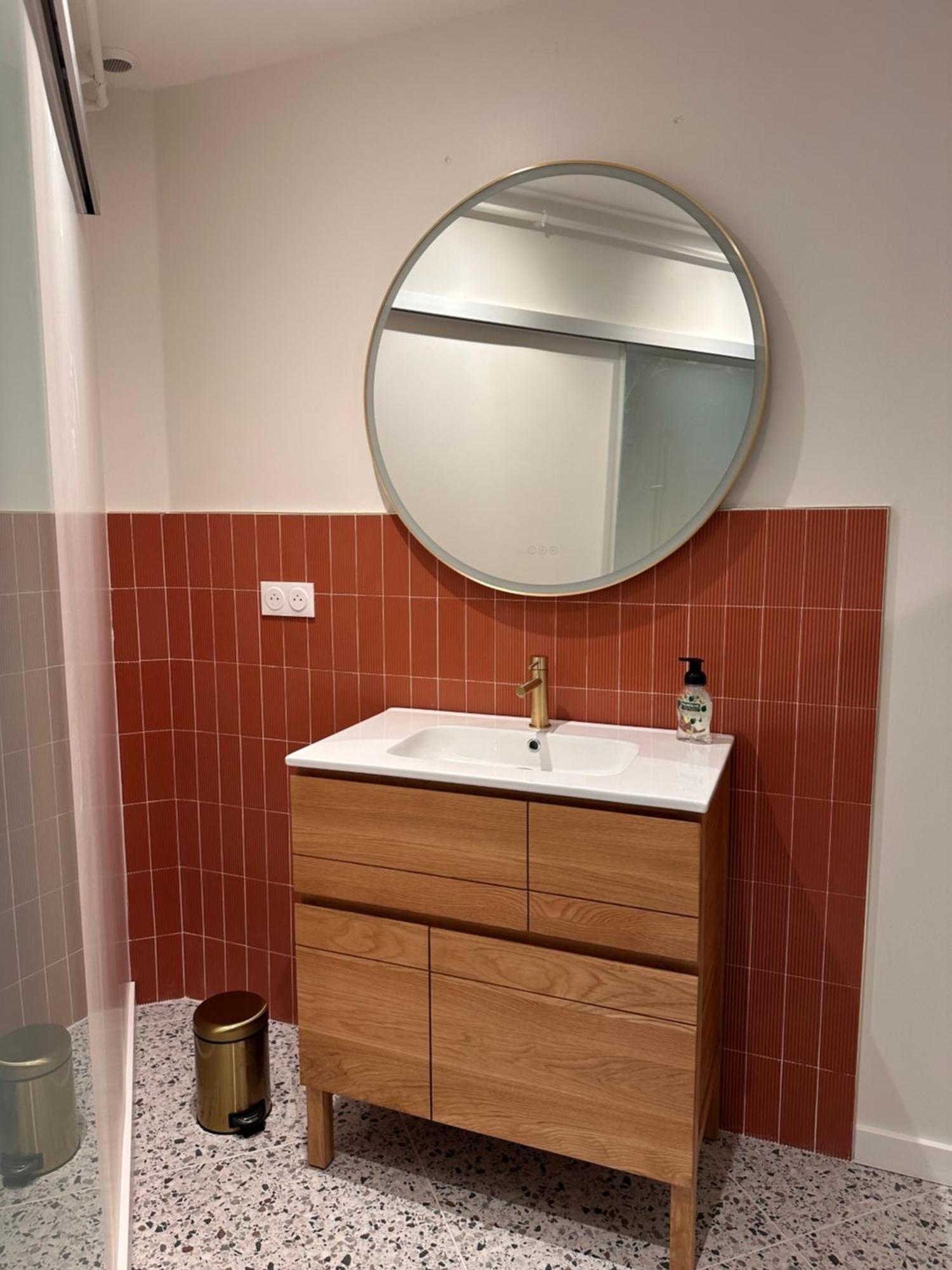 Grand Appartement Ultra Moderne Plein Centre, Plage A Pieds, Avec Parking 孔卡尔诺 外观 照片